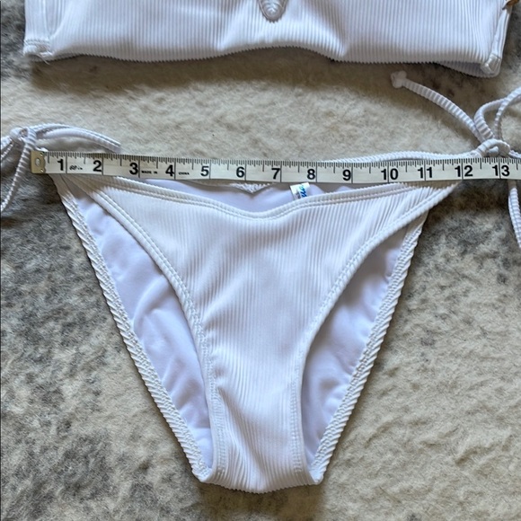 La Vie en Rose White Ribbed Bikini Set - Picture 16 of 16